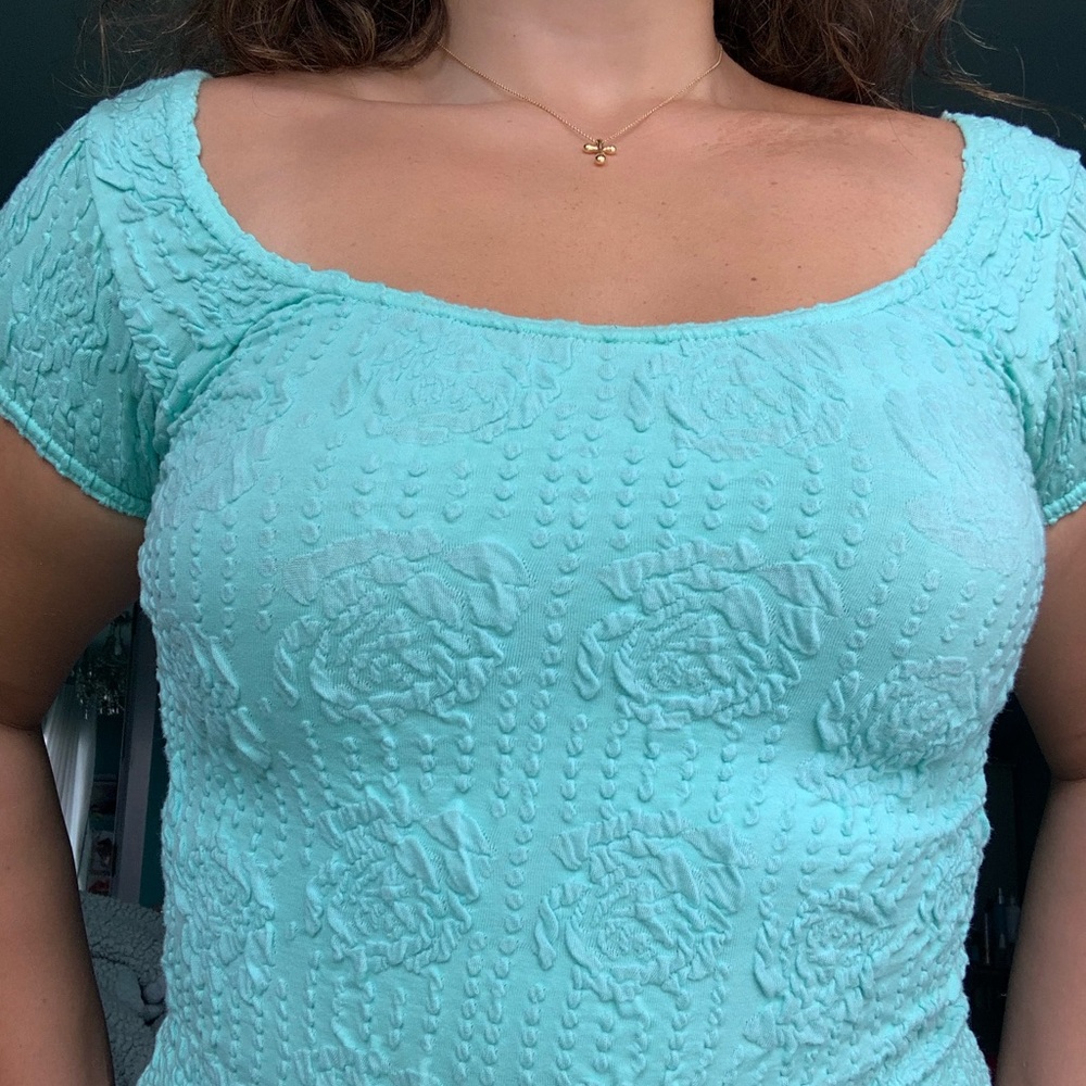 CUTE stretchy teal top